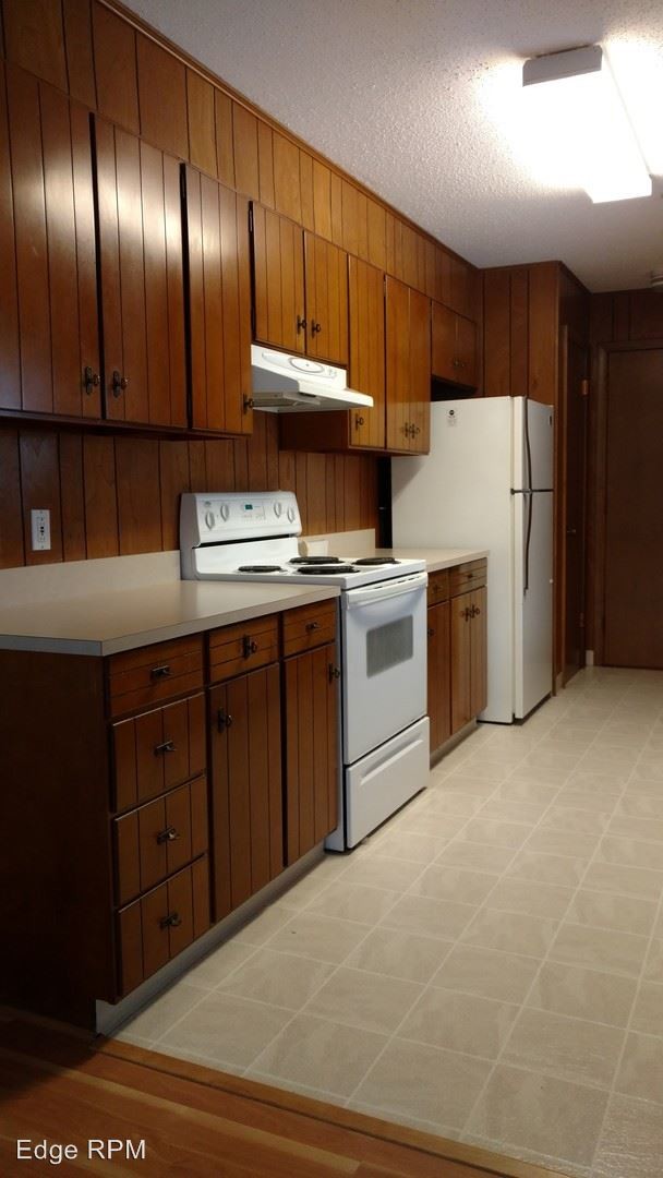 Foto del edificio - 211 Angie Dr