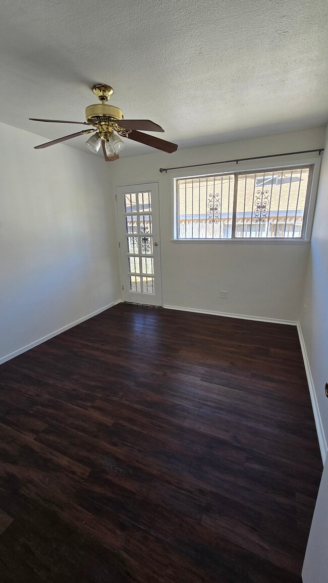 Building Photo - 12128 Van Nuys Blvd