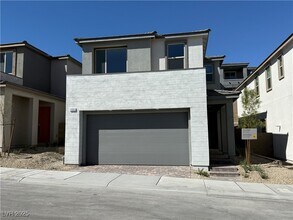 Building Photo - 1555 Pacific Baza St