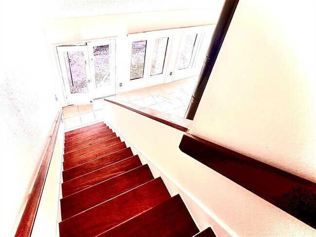 Building Photo - 5860 Sampley Way
