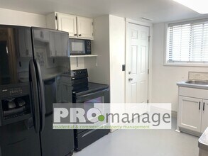 Building Photo - 797 K St