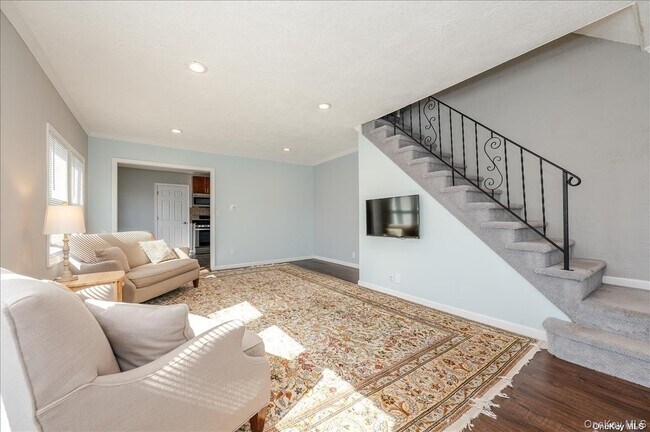 Foto del edificio - 311 E Market St