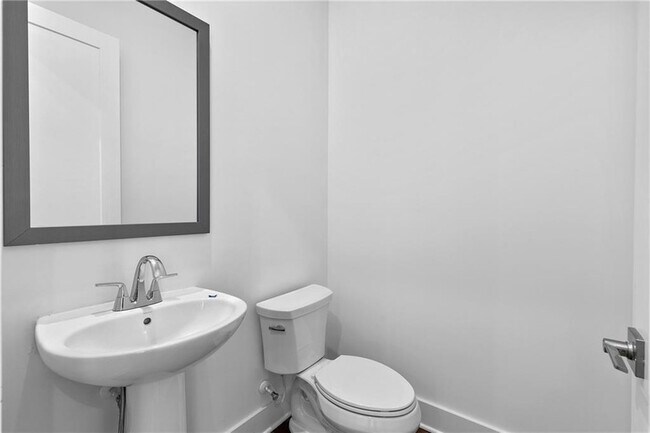 Foto del edificio - 515 Motivation Cir NW