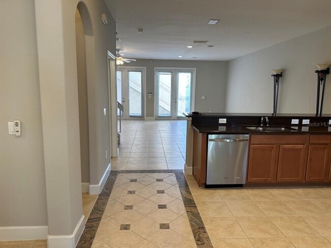 Foto del edificio - 13841 Ancilla Blvd