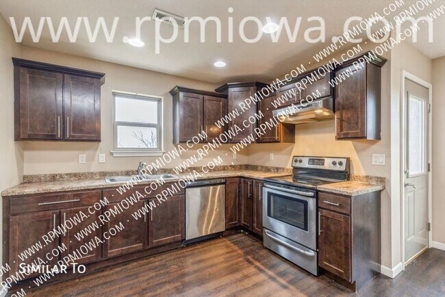 Foto del edificio - 318 E 5th St