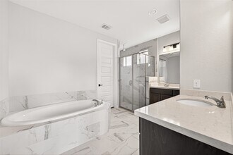Building Photo - 7438 Denali Dr