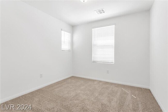 Building Photo - Brand New Home in Cadnece