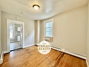 Building Photo - 399 Howard Ave