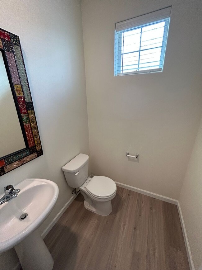Foto del edificio - 2338 NW Yohn Ranch Dr