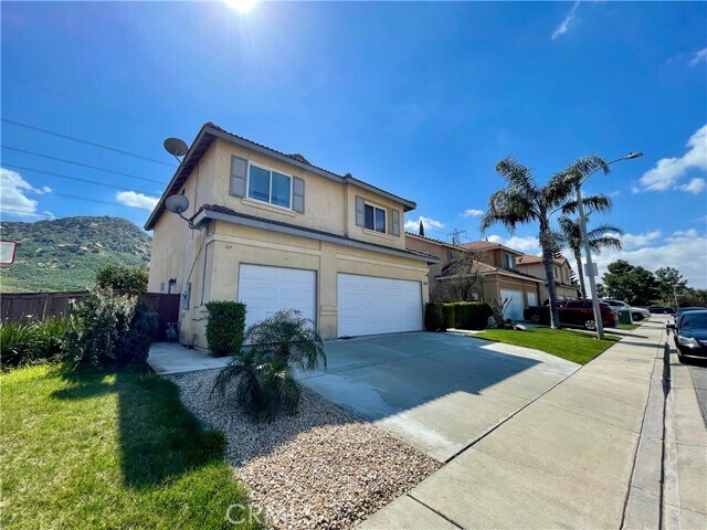 Foto del edificio - 16129 Windcrest Dr