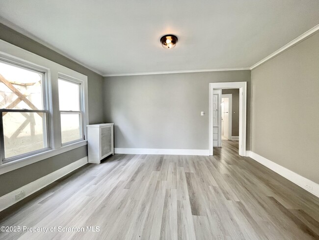 Building Photo - 538 Wheeler Ave