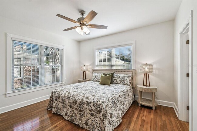 Building Photo - 2908 W San Isidro St