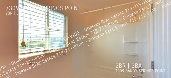 Building Photo - 7309 Sandy Springs Point