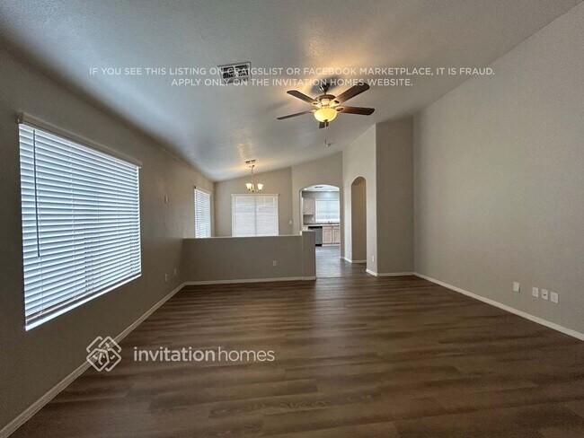 Building Photo - 43 N 123rd Dr