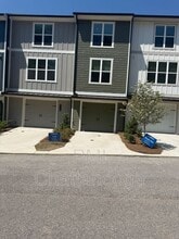 Building Photo - 4162 Tillie Cir