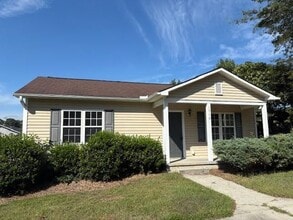 Building Photo - 1710 Garland St