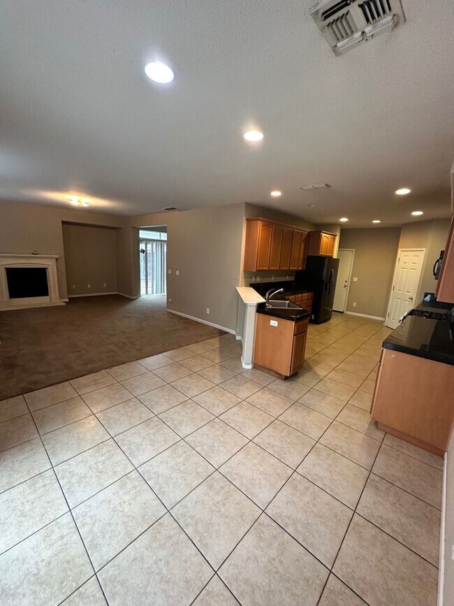 Foto del edificio - 2161 Chapman Oak Dr