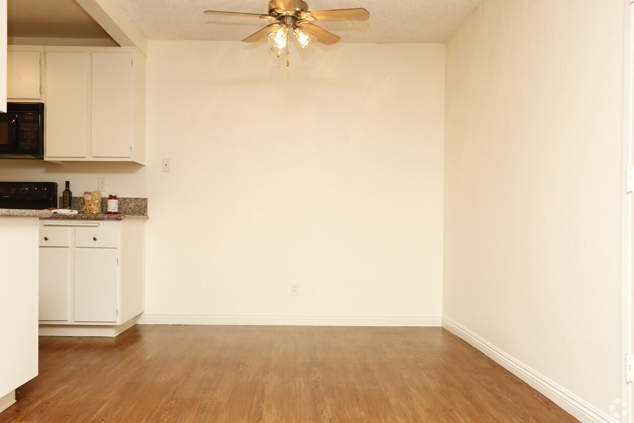 Camino De Oro Apartments in Torrance, CA Westside Rentals