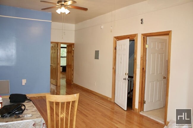 Building Photo - 2BR 2BA Brownstone On Clinton Hill Bedstuy Border