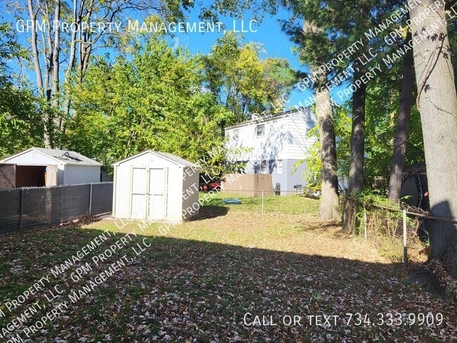 Building Photo - 2035 Dryden St