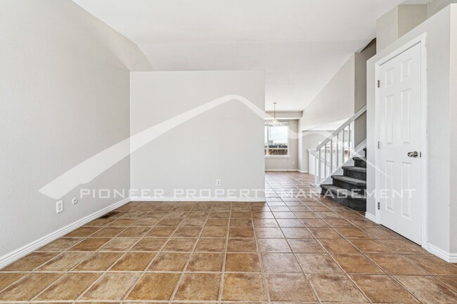 Building Photo - Spacious Home with Fenced Yard and Central AC