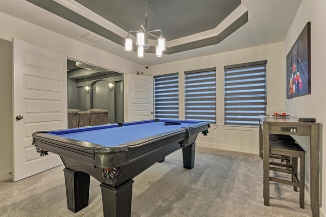 Building Photo - 407 Tulip Tree Ct
