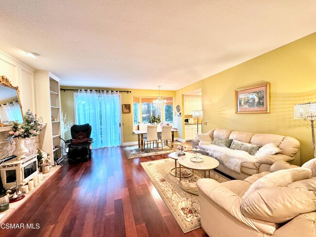 Foto del edificio - 1812 Fox Springs Cir
