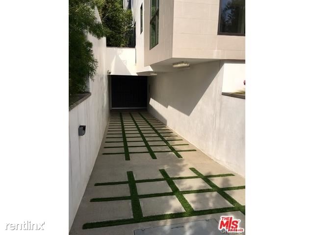 Foto del edificio - 10663 Kinnard Ave
