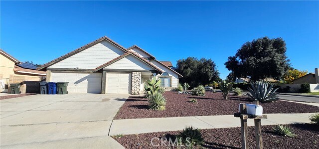 Foto principal - 1502 Karon St