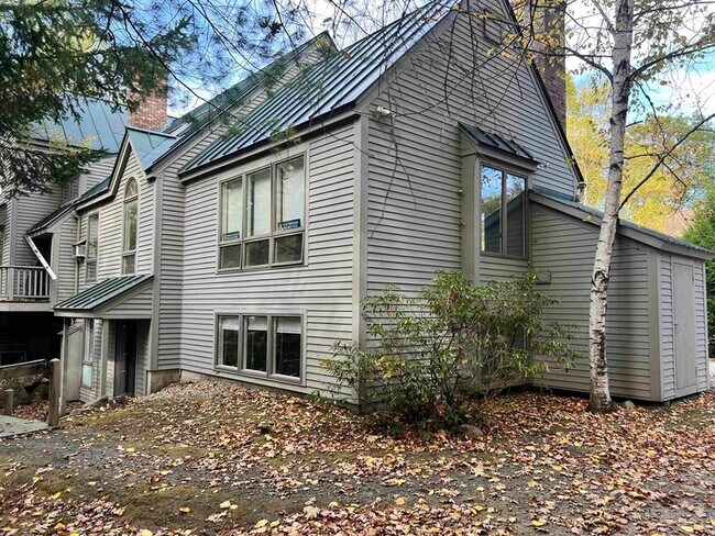 Foto del edificio - 18 Pioneer Point