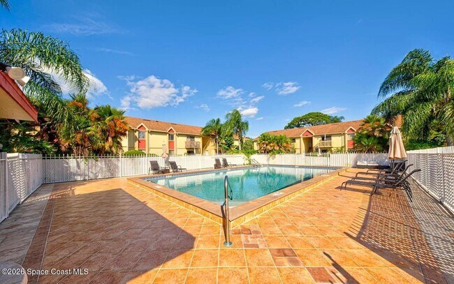 Foto del edificio - 2130 Forest Knoll Dr NE