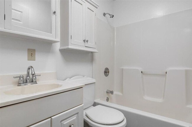 bathroom - 5301 Virginia Ave