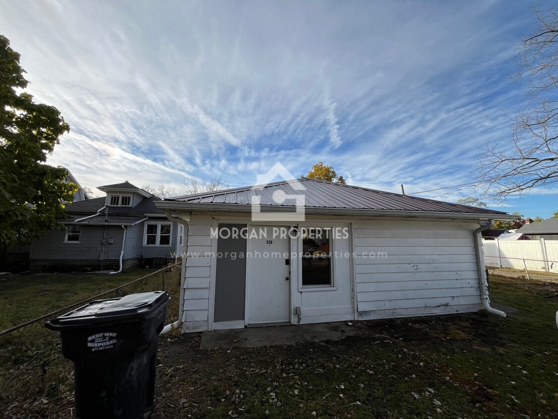 Primary Photo - 336 W 6th St