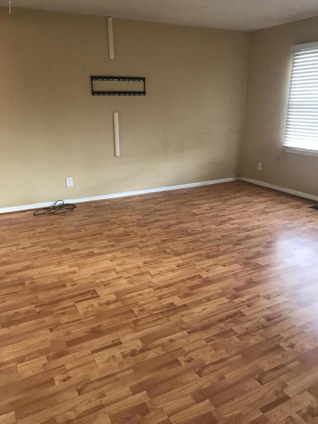 1722 BlackjackSimpson Rd, Greenville, NC 27858 House Rental in