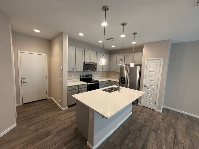 Foto del edificio - Beautiful newer townhome for rent in Tempe