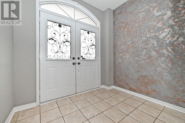 Photo du bâtiment - 41 Big Hill Cres