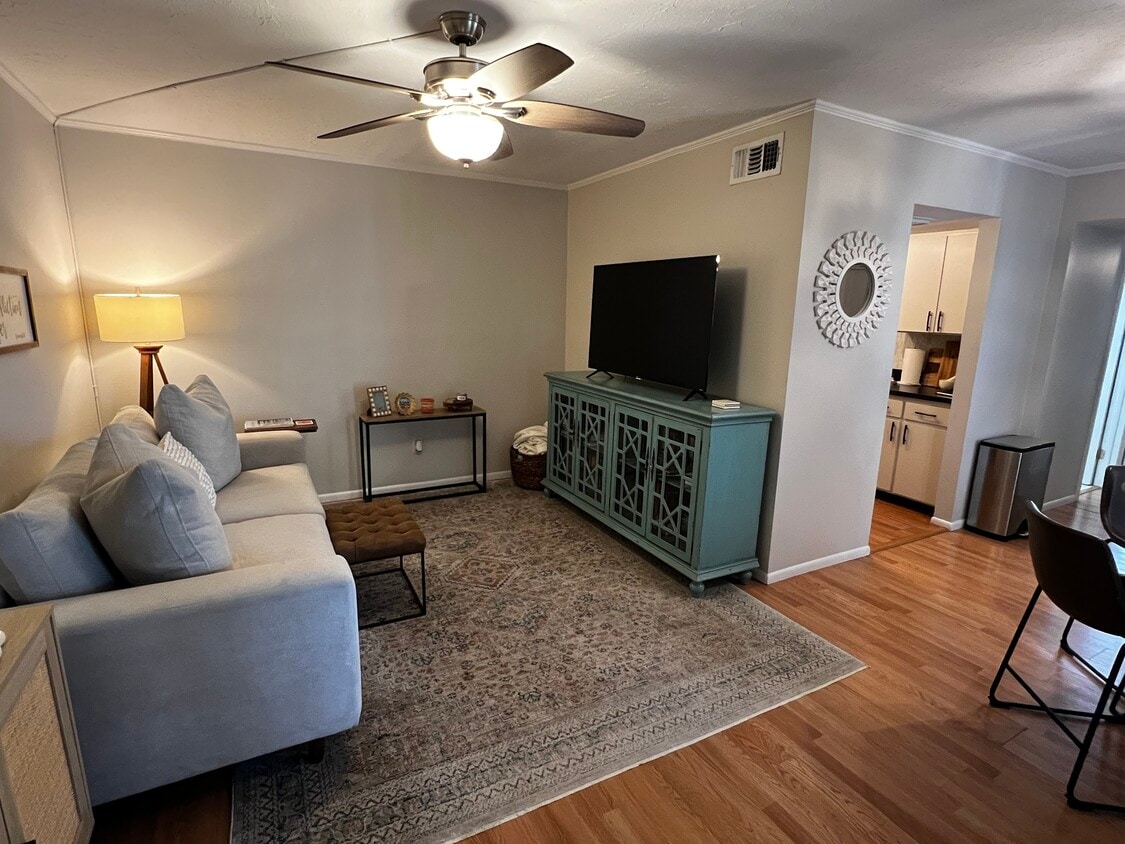 Foto principal - 4611 W North B St