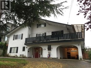 Building Photo - 5715 Royal Oak Ave