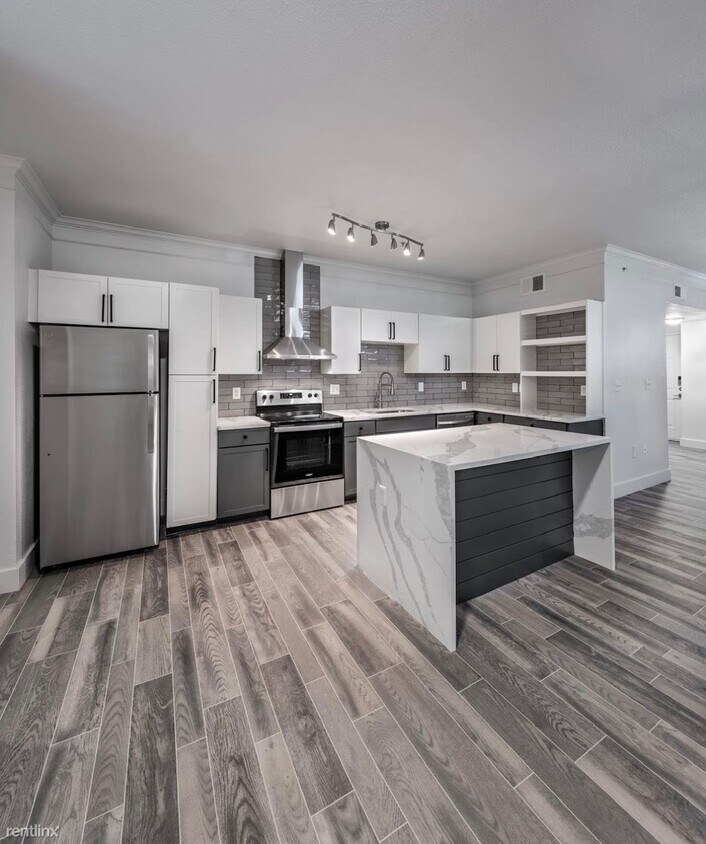 3 br, 2 bath Condo - 2502 NE Inner Loop 2... - 3 br, 2 bath Condo - 2502 NE Inner Loop  2...