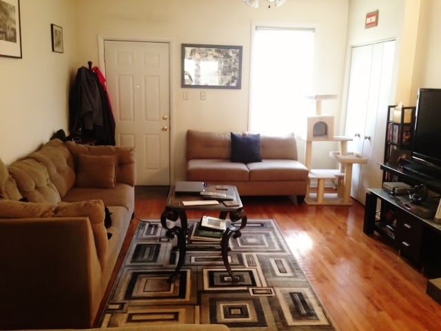 Building Photo - 1924 Harcum Way