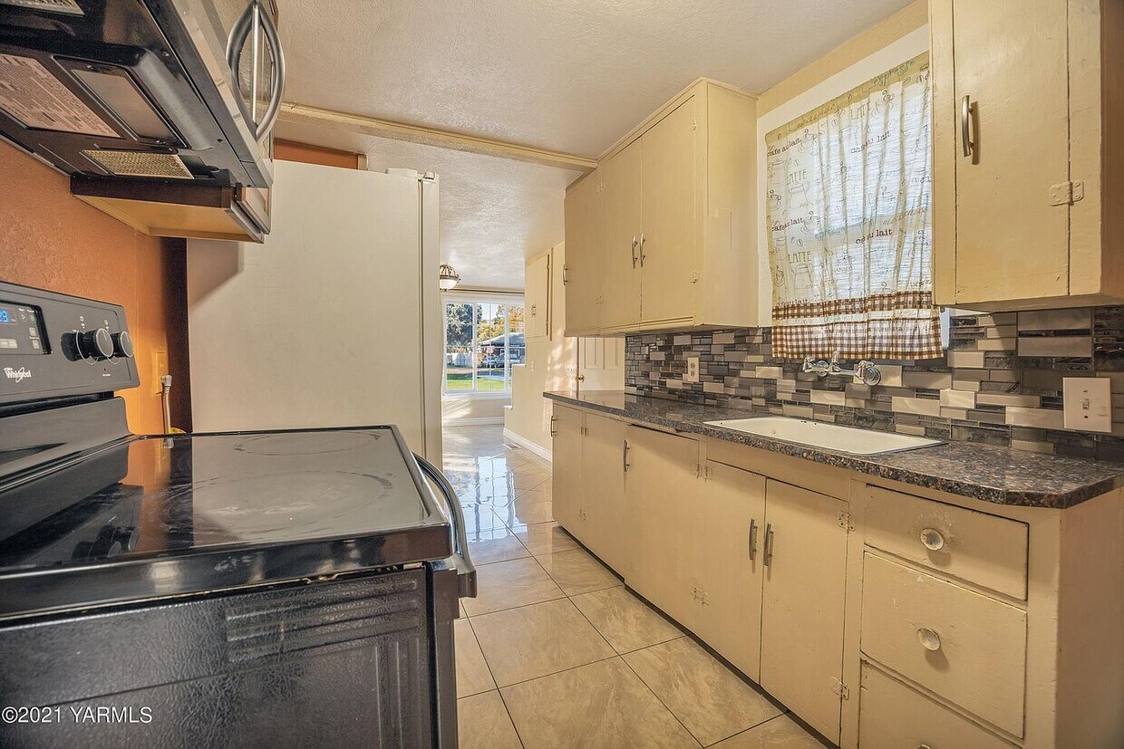 Foto principal - 1418 S 14th Ave