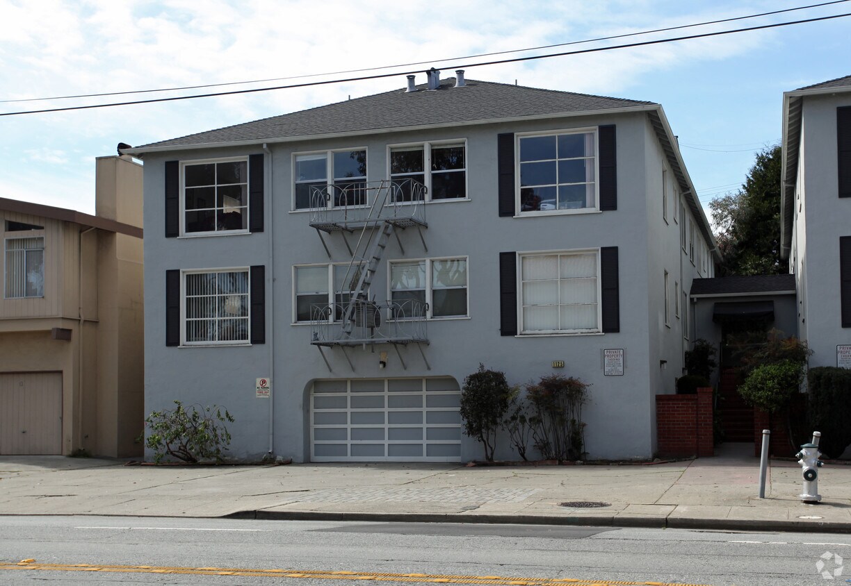 Primary Photo - 1125 El Camino Real