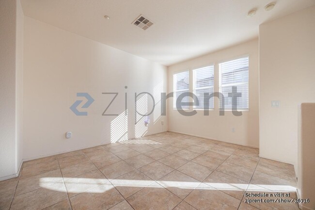 Foto del edificio - 1653 Sourwood Pl