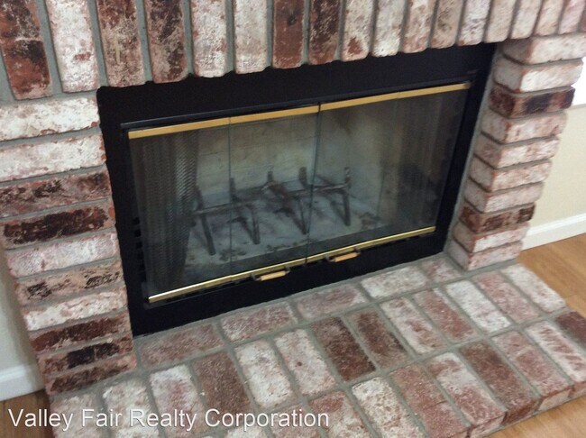 Foto del edificio - 3 br, 2 bath House - 1880 WHISPERING OAKS DR
