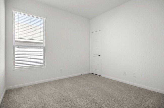 Building Photo - 5411 Devils Gate