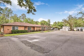 Building Photo - 5302 Treaschwig Rd