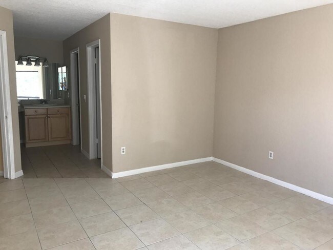 Building Photo - 4351 Aqua Vista Dr.
