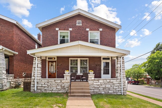 Building Photo - 5352 Itaska St