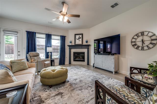 Foto del edificio - 9525 Blue Stem Ln