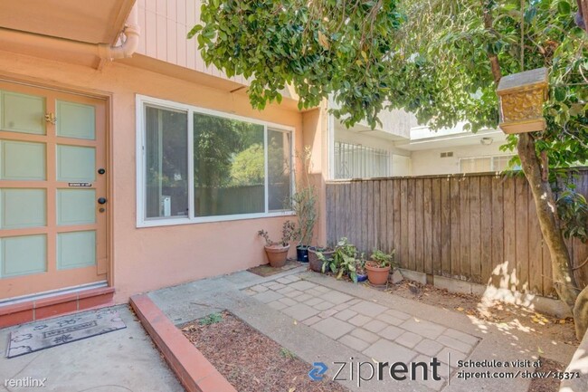 Building Photo - 4 br, 1.5 bath House - 940 Mansell Street,...